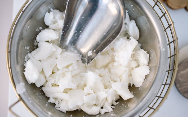 Frosting na cera de soja: por que ocorre com as mudanças de temperatura e como resolver facilmente